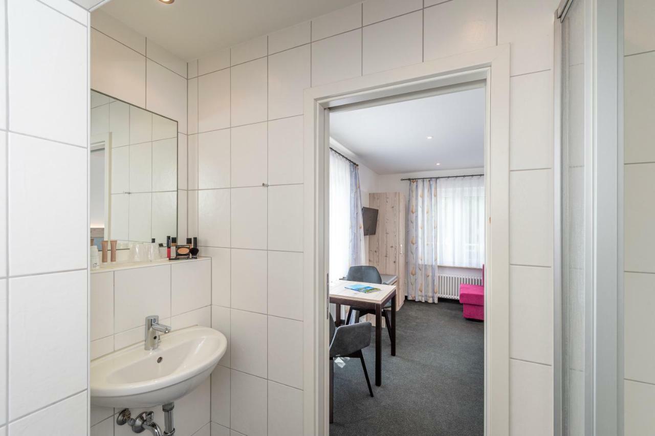Gaestehaus Holzer Konstanz Kamer foto